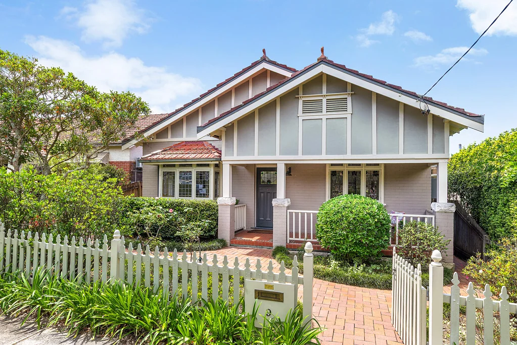 Chatswood 3Kwarto Peaceful & elegant Chatswood family home, walk to shops and rail, Killara High School & Willoughby Girls High catchment