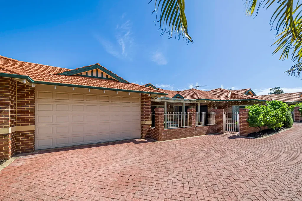 South Perth 3 Slaapkamer Single Level Living - A Lifestyle of Ease and Convenience!