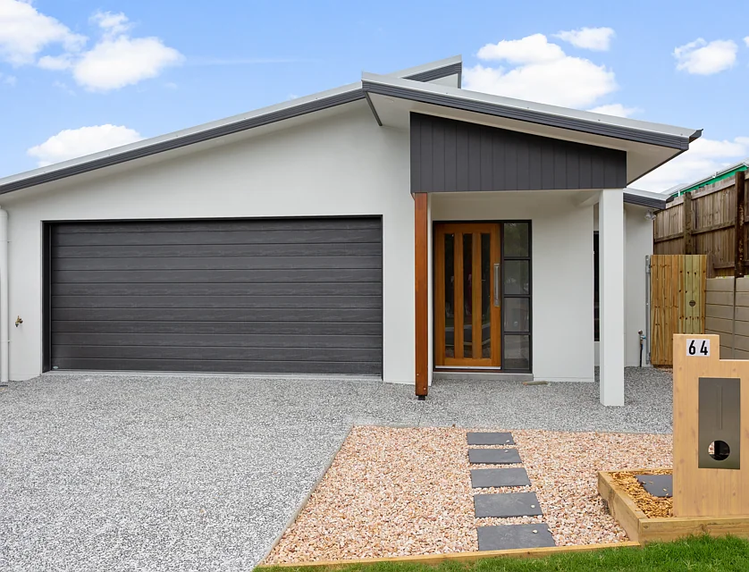 8444 Ivanhoe Street, Spring Mountain, Brisbane - Southern Region, 4 Kuwarto, 2 Banyo, House