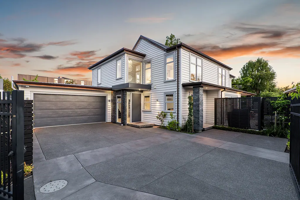Fendalton 4 Slaapkamer Modern Ease Meets Tranquil Living