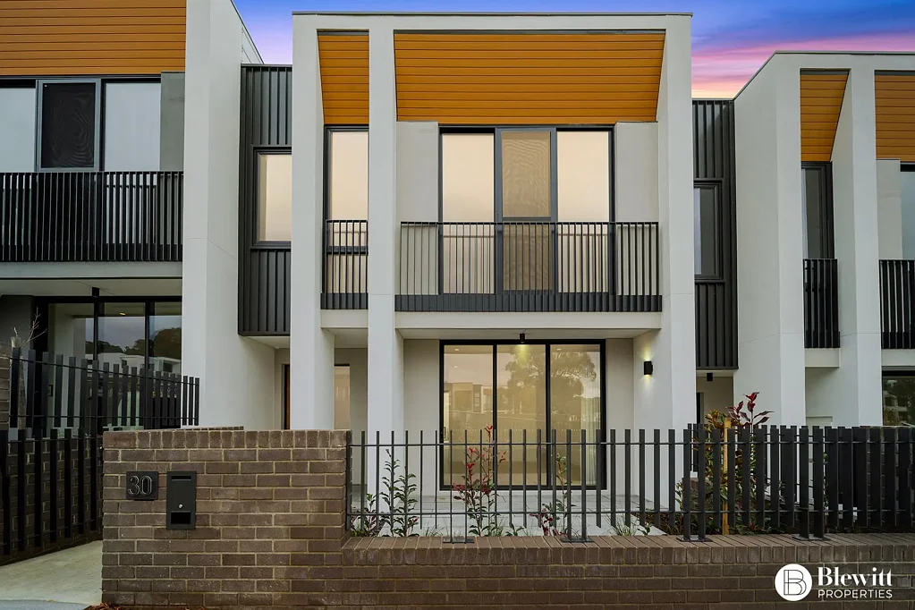 Luxurious Townhouse