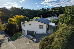 97 Tosswill Road, Tahunanui