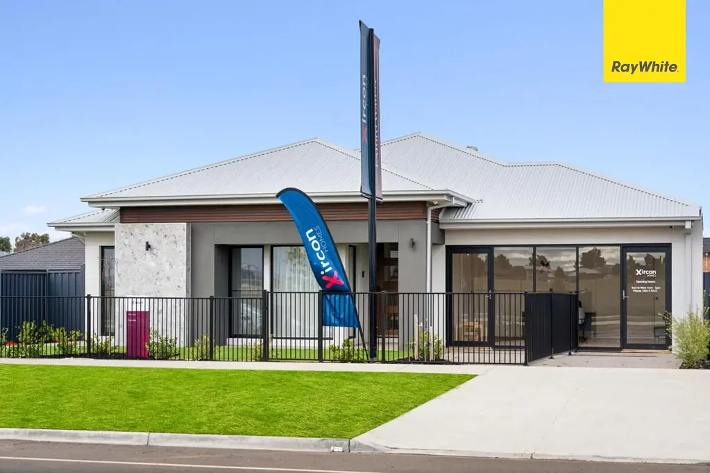 21 Riversdale Boulevard, Weir Views, VIC 3338