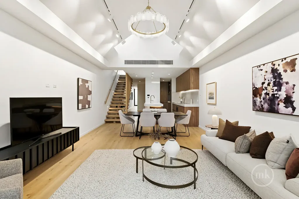 Richmond 3Phòng ngủ Natural Light, And Seamless Indoor–Outdoor Connection