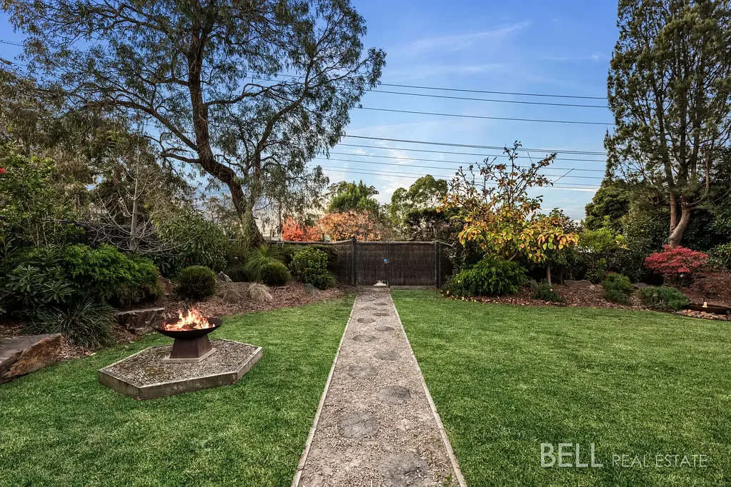 42 Fernhill Road, Mount Evelyn, VIC 3796