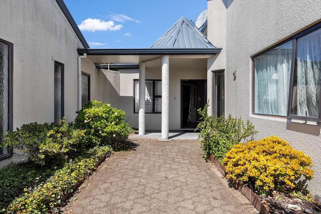 Kawerau 5房  Spacious Family Haven in a Quiet Cul-de-Sac