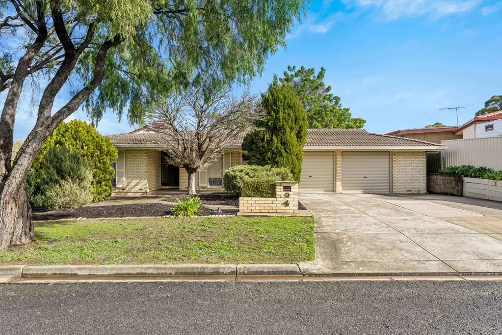 4 Phoebe Avenue, Modbury Heights, SA 5092
