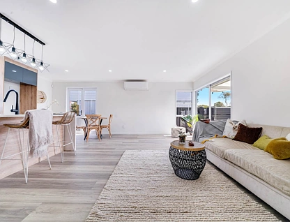 7 Gambare Place, Wattle Downs, Manukau City, 3 ਕਮਰੇ, 2 ਬਾਥਰੂਮ, House