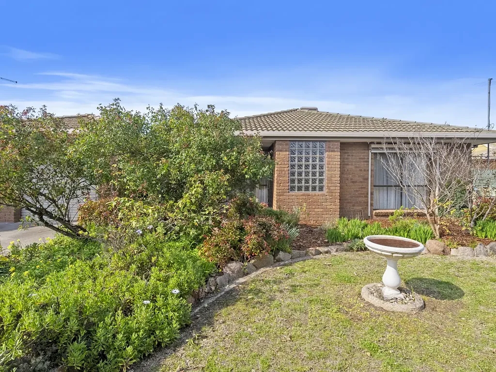 2/1 Banksia Drive, Corowa, NSW 2646
