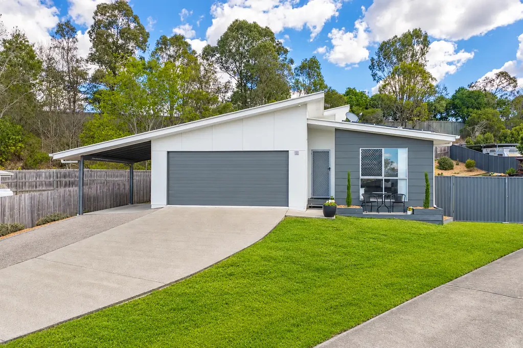 Woolmar 4Kwarto Turn-Key Perfection in Hedley Park - Why Build When You Can Move Straight In?