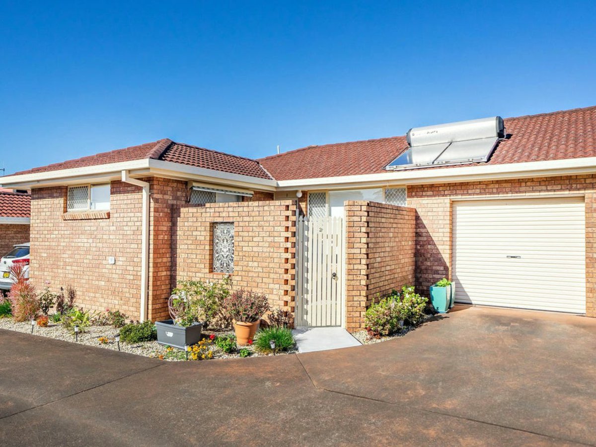 UNIT 3 22 PLOVER ST, TAREE NSW 2430, 0房, 0浴, Unit