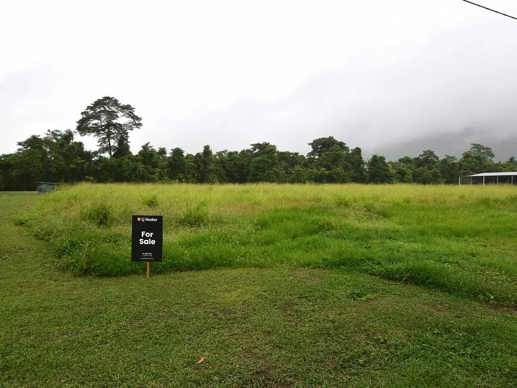 25 Keir Road, Tully, QLD 4854