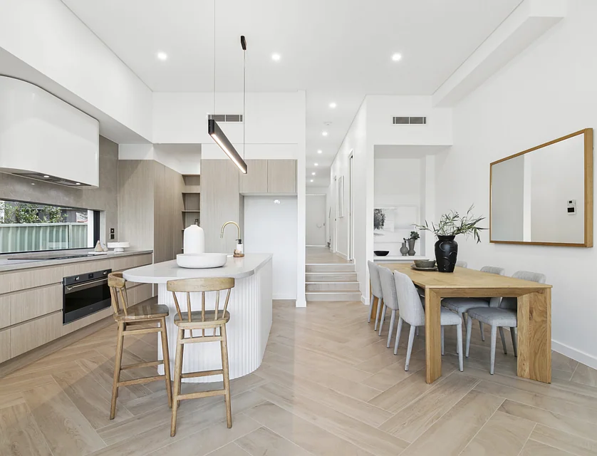 1C Rawson Parade, Caringbah South, Sutherland Shire, 4房, 3浴, Apartment