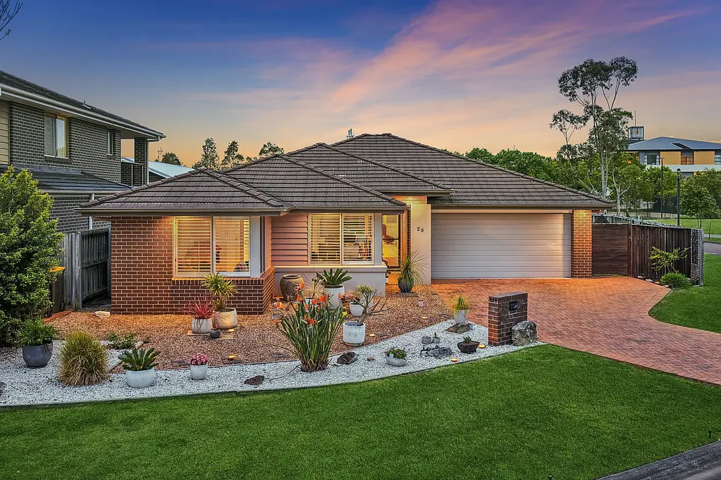 Wyong 4침실 Incredible low maintenance resort style living