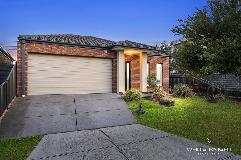 Sunshine West 4غرفة نوم White Knight Estate Agents presents &apos; Perfect Family Living &apos; in Sunshine West