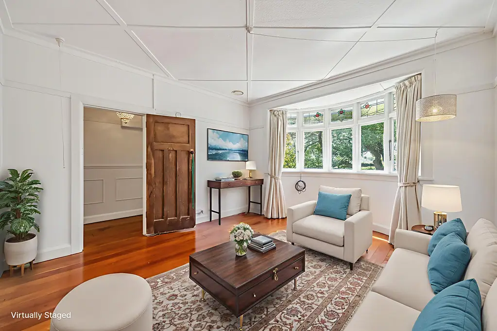 Karori 3房  Opportunity Awaits in Central Karori