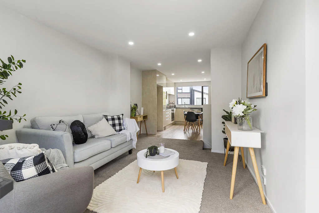 Manurewa 3 Bedroom Sharp Value Starter | Professionals