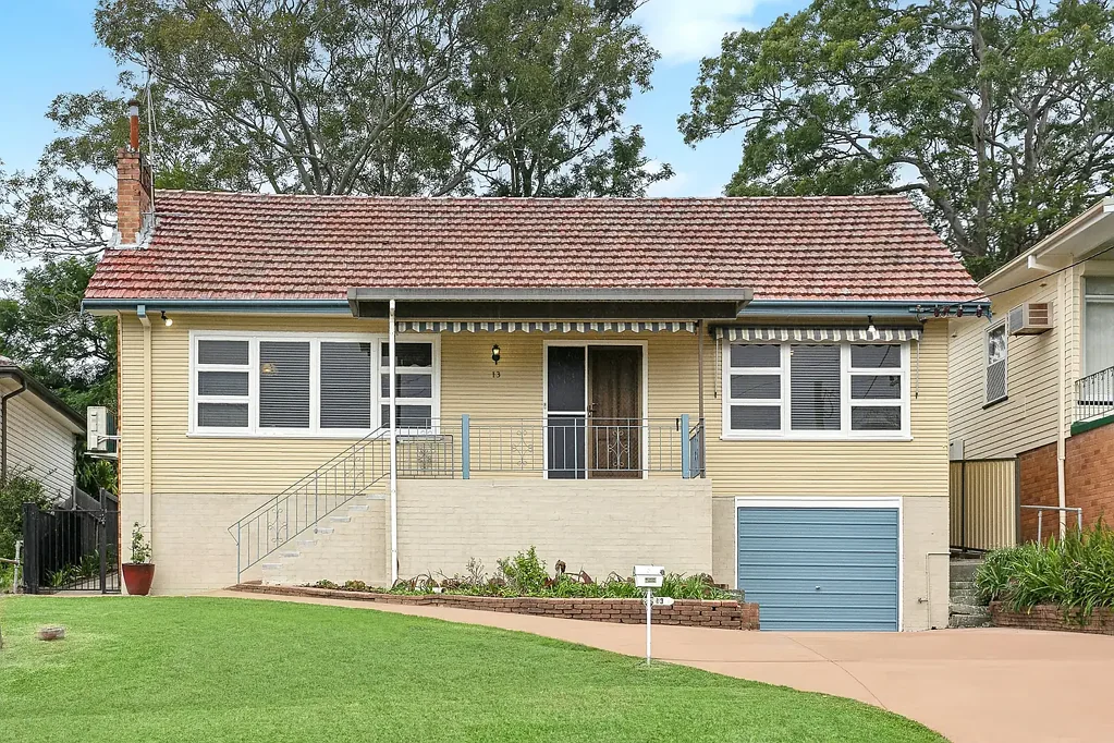 13 Deborah Street, Kotara South, NSW 2289