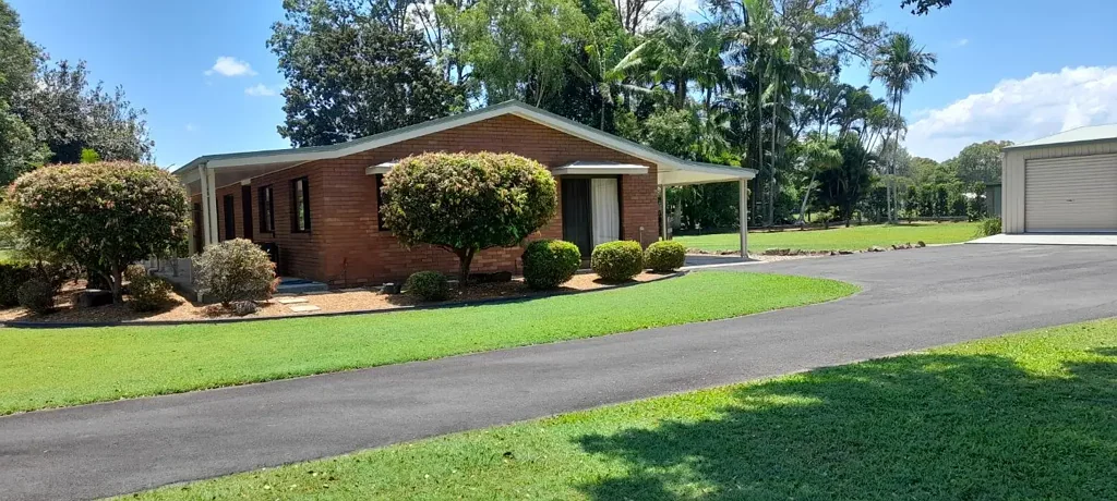 Burpengary East 4Zimmer Lifestyle with Potential