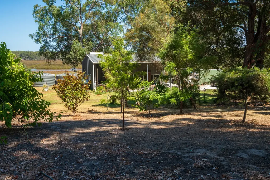 Manjimup 1房  Space, Water, Opportunity!