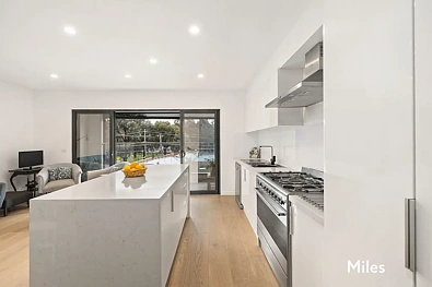 Macleod 3Kwarto Luxe Low-Maintenance Living, Footsteps To Macleod Village
