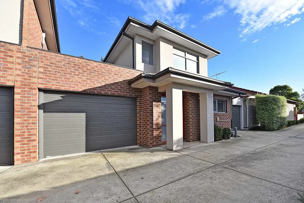 Reservoir 2 Slaapkamer A fantastic first home or a smart investment.