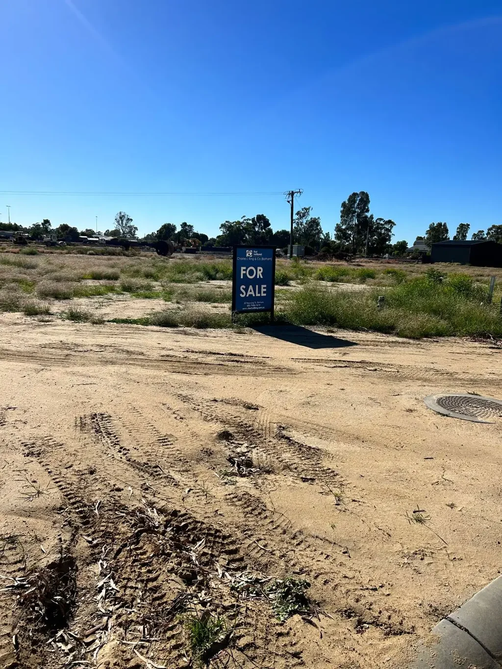 Barham  Discover the Perfect Plot of Land at 33 Armstrong Dr, Barham NSW - Act Fast!