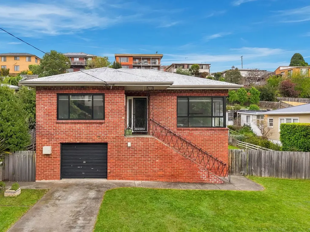 Spacious Family Home in the Heart of West Moonah