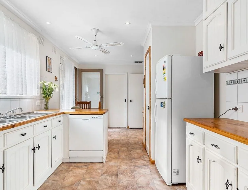 274 Lum Road, Wheelers Hill, East Melbourne, 3房, 1浴, House