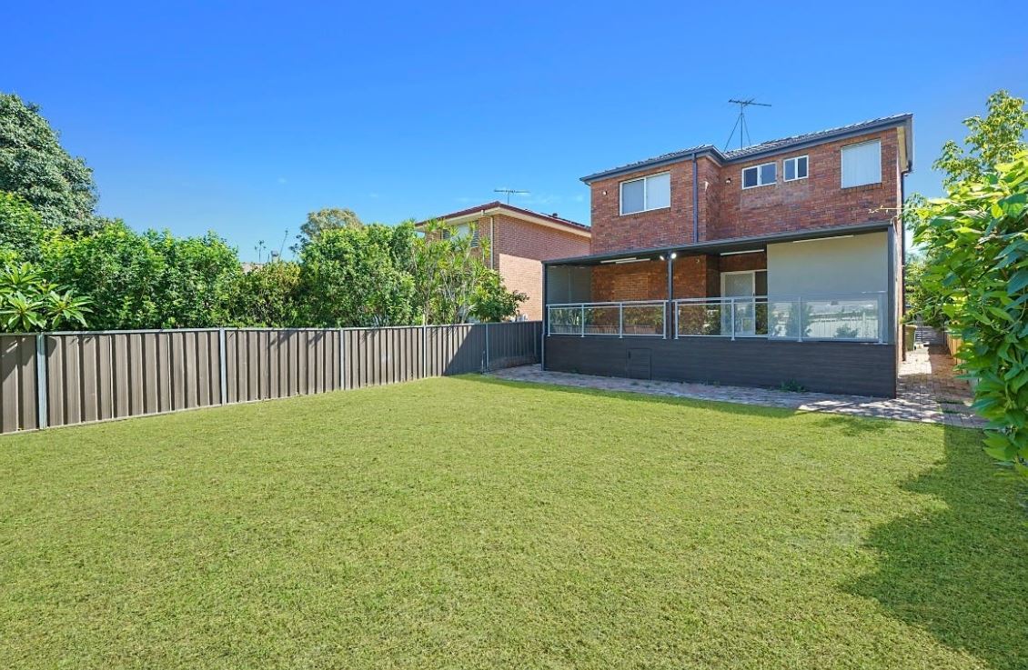 12 WILLIAM ST, STRATHFIELD SOUTH NSW 2136, 0部屋, 0バスルーム, House