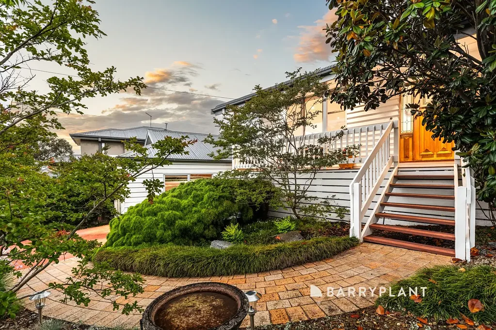 5 Westley Street, Ferntree Gully, VIC 3156