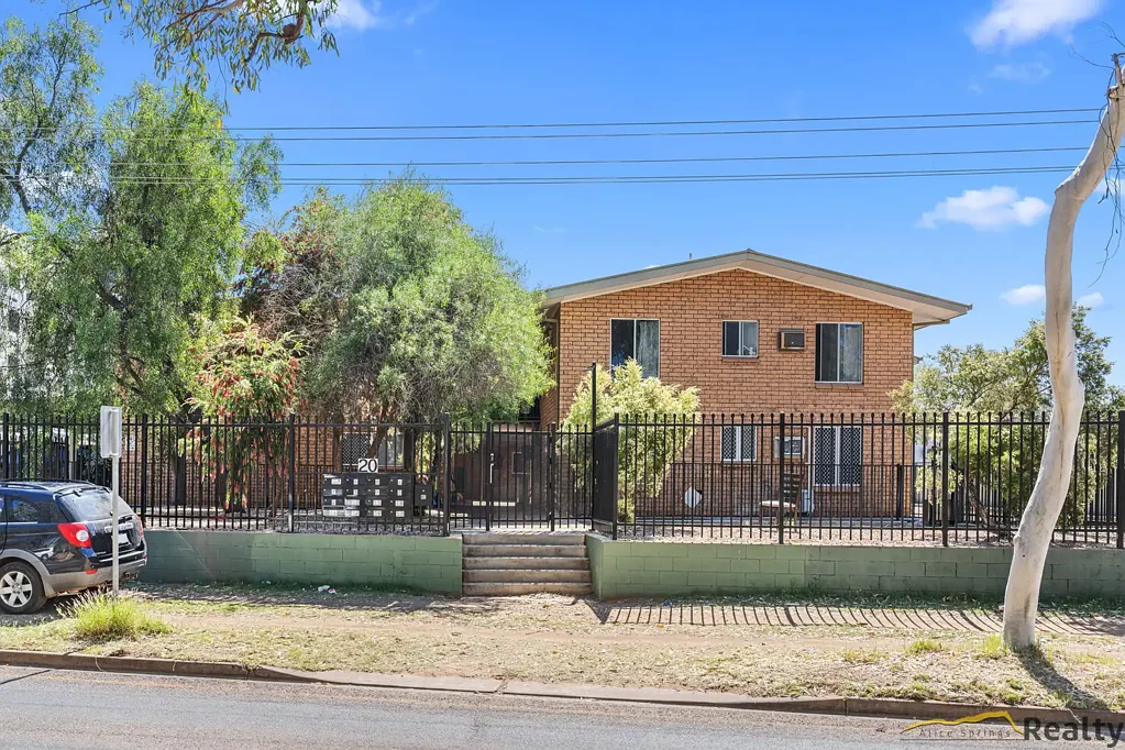 Alice Springs 2Moenga Prime Central Living!