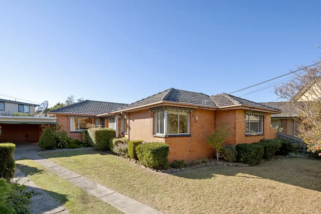 2 Omeo Court, Bentleigh East, VIC 3165