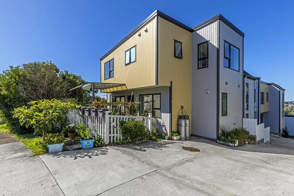 Browns Bay 3房  Standalone Charm, Modern Comfort