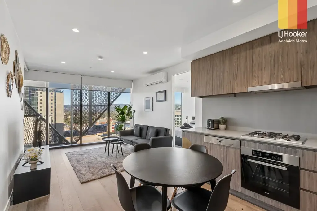 Adelaide 2 Slaapkamer Modern City Living with Stunning Views