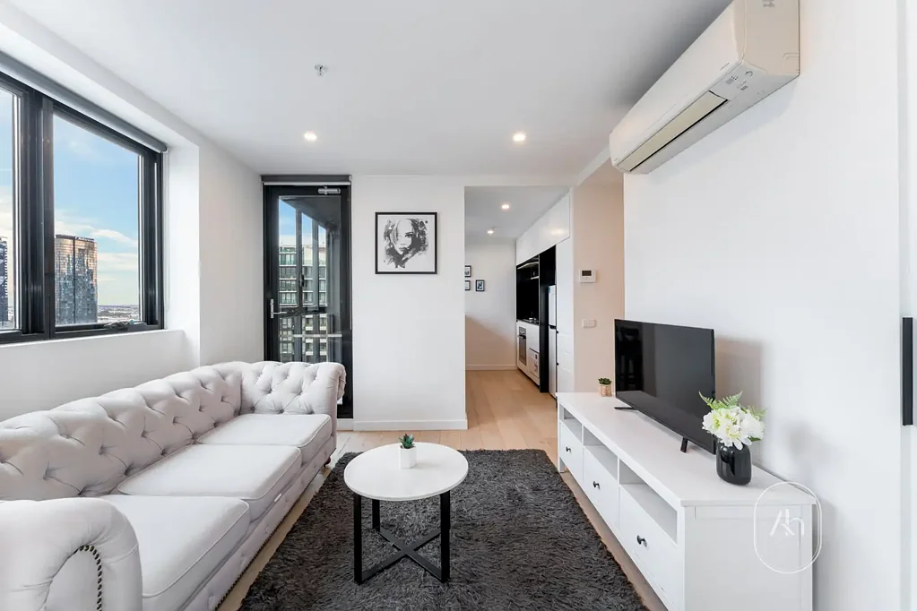 Stylish 2-Bedroom Furnished Apartment in the Heart of Southbank