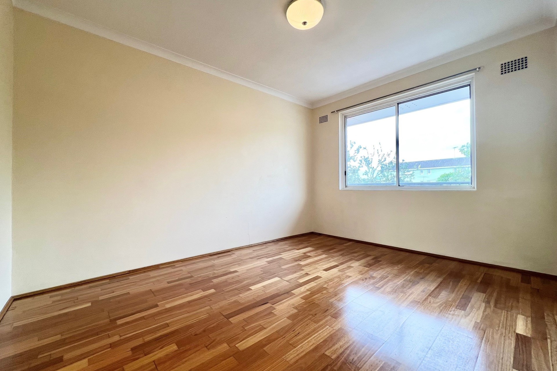 UNIT 9 355A CLOVELLY RD, CLOVELLY NSW 2031, 0房, 0浴, Unit