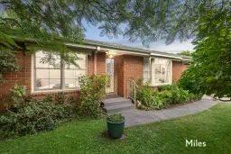 2/26 Strathallan Road, Macleod