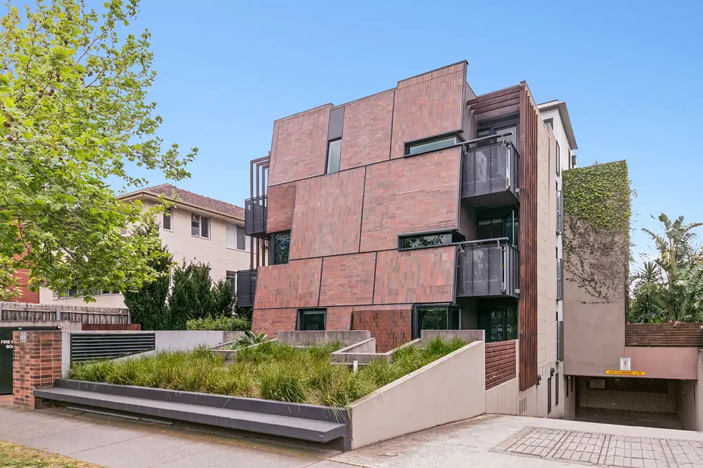 104/233 Dandenong Road, Prahran, VIC 3181