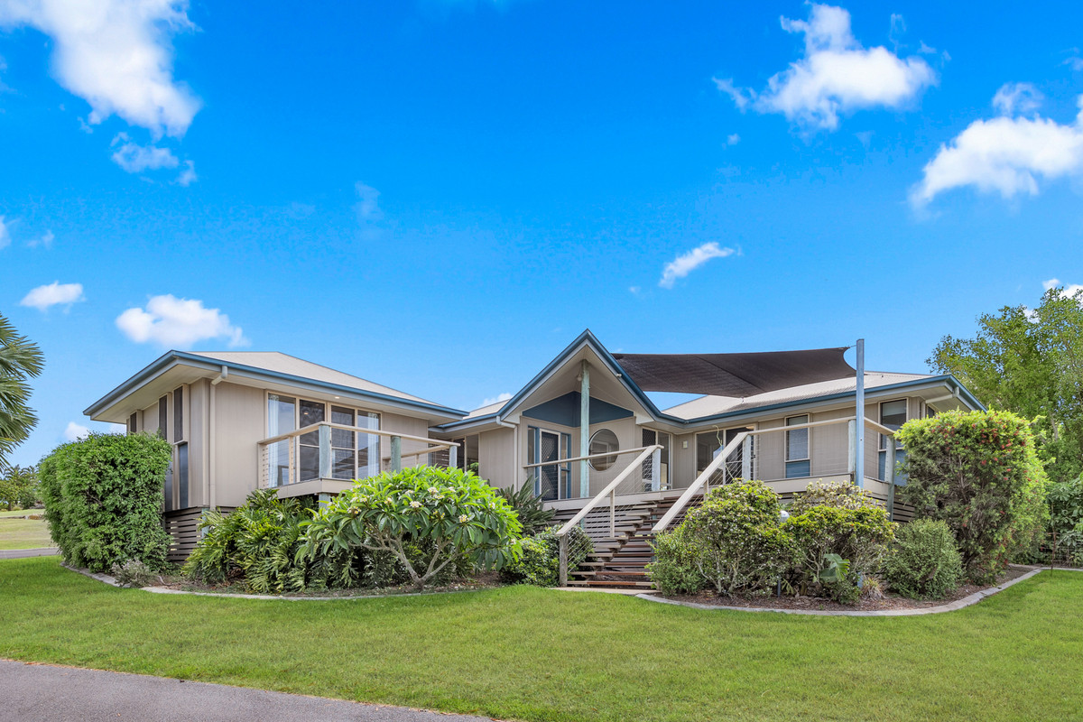 16 EDGEWATER CT, CRAIGNISH QLD 4655, 0部屋, 0バスルーム, House