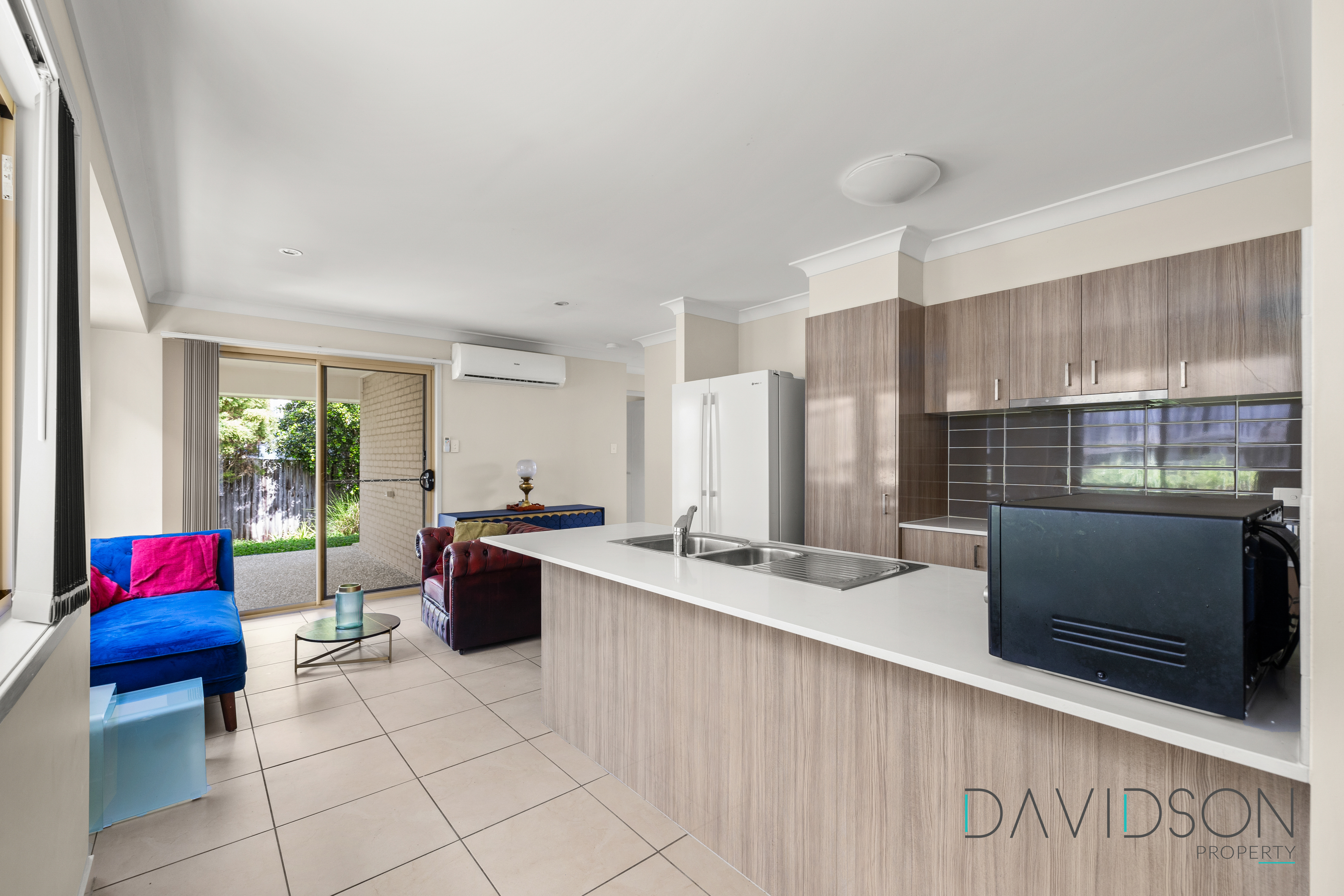 4 SUNSTONE AV, PIMPAMA QLD 4209, 0 chambres, 0 salles de bain, House