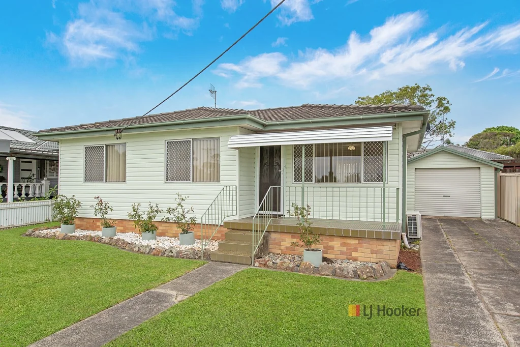 30 Maxwell Avenue, Gorokan, NSW 2263