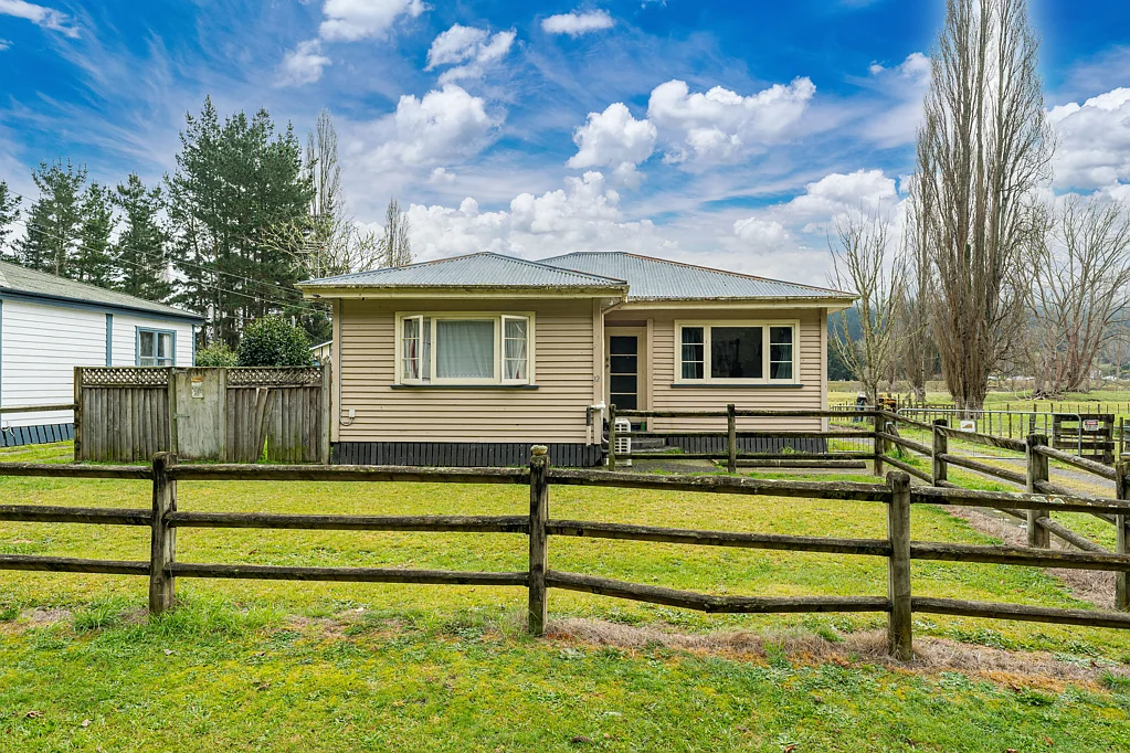 Taumarunui 3chambre Is This Your Next Home? Potential Plus!
