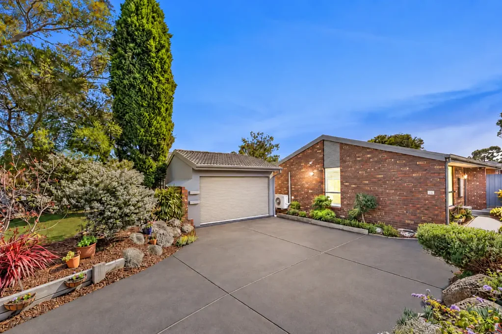 Wantirna South 3 Bedroom Character, Space and Garden Living in Knox Gardens Estate