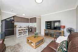 4/20 Service Street, Mandurah