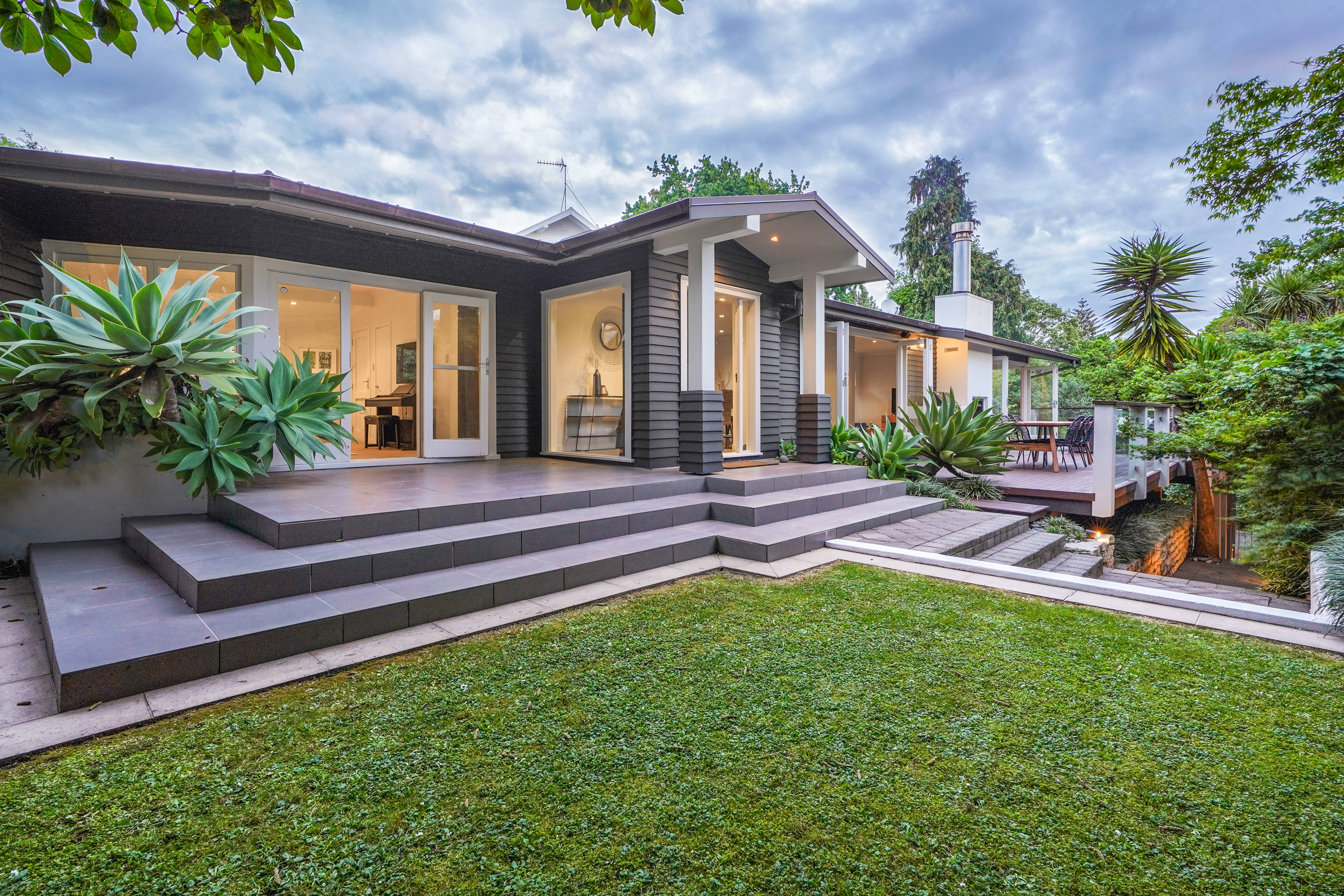 54 Memorial Drive, Hamilton East, Hamilton, 4 Kuwarto, 2 Banyo, House