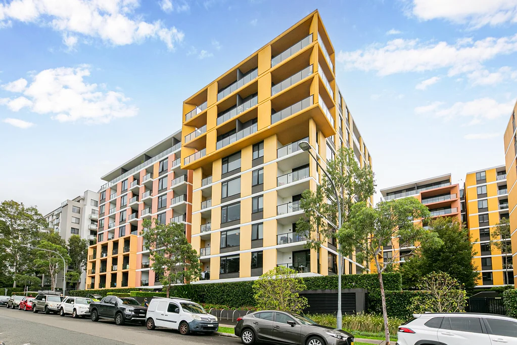 Waitara 2chambre Beyond the expected, top floor flexibility, walk-anywhere convenience