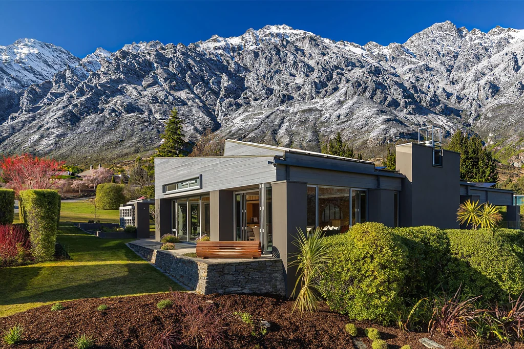 Drift Bay 3房  Remarkable Residence