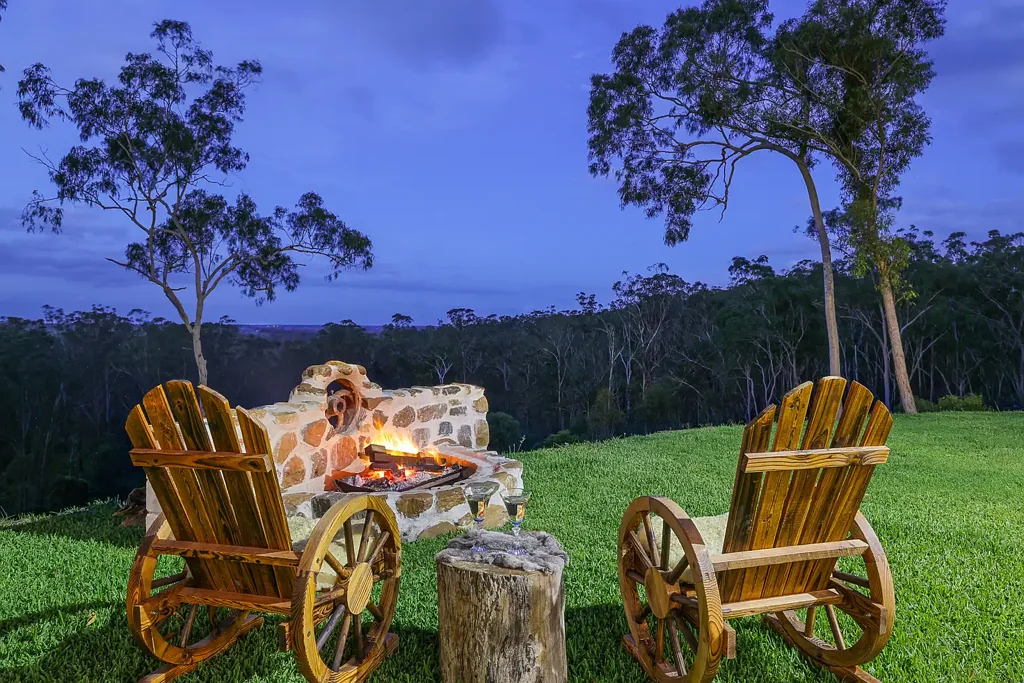 South Bingera 4ห้องนอน BREATHTAKING VIEWS FROM THIS MASTER-BUILT HOME WITH UNMATCHED QUALITY