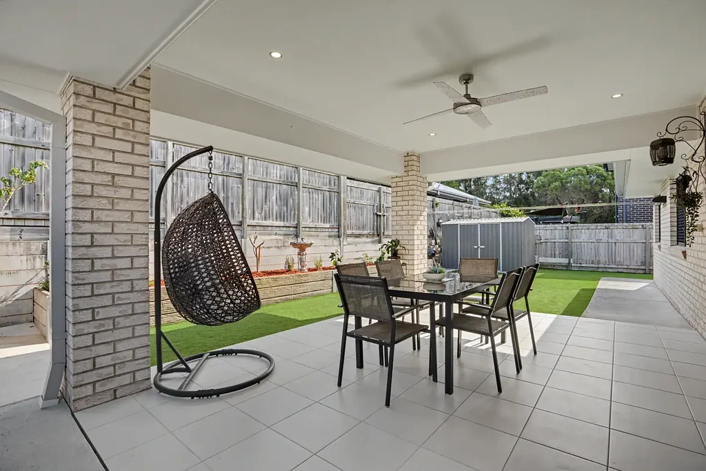 Thornlands 4Kwarto Parkland Outlook | Family Space | Side Access